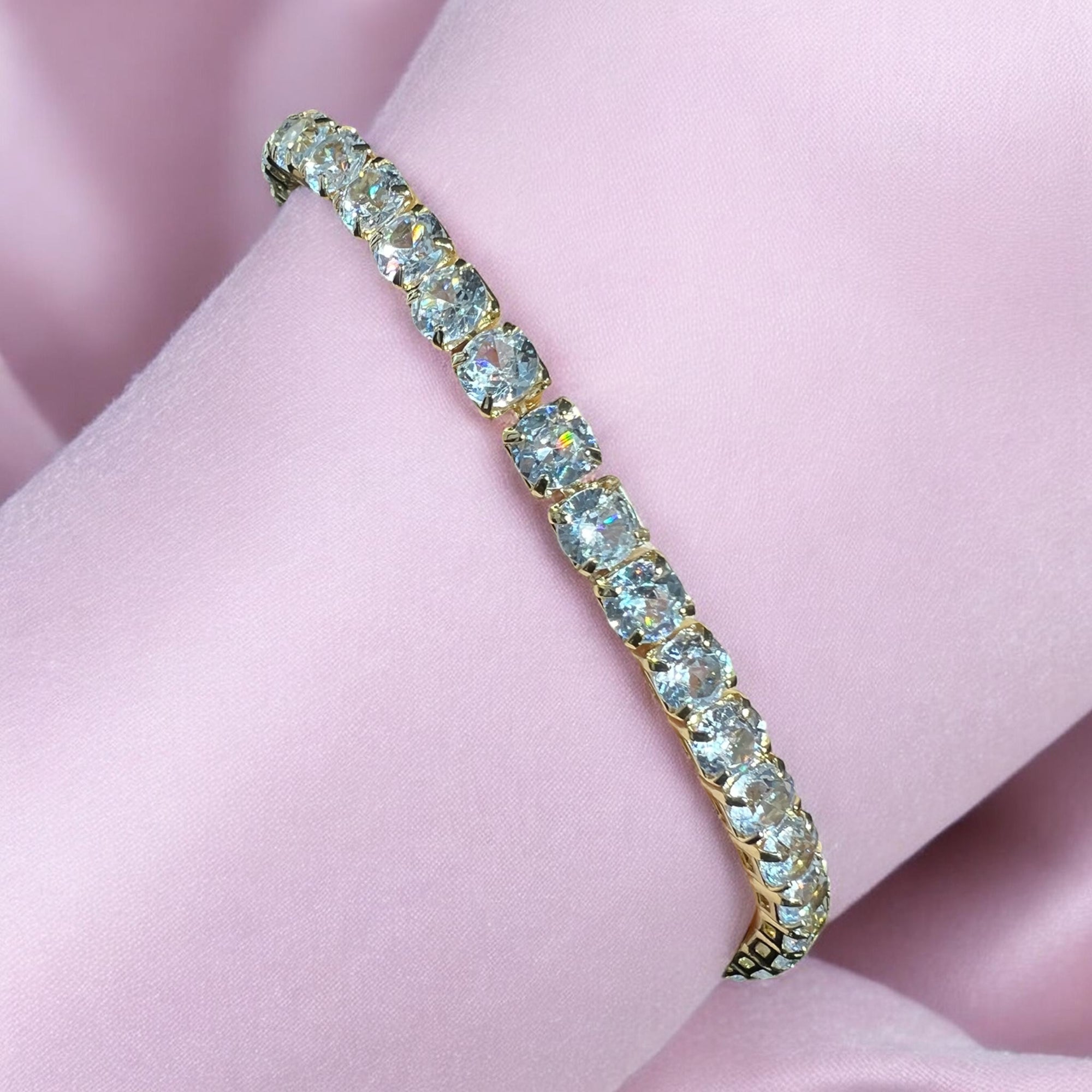 Classic 14K Gold Tennis Bracelet